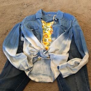 Western style chambray pearl button snap shirt